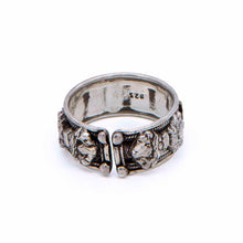 Load image into Gallery viewer, Nepalese Silver Om Ring
